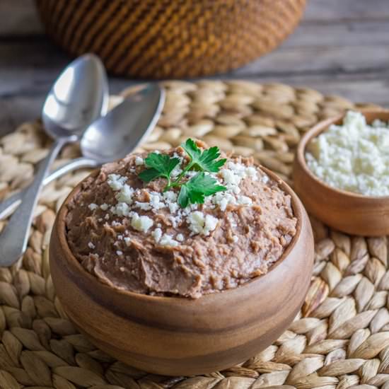 Healthy Crockpot Refried Beans