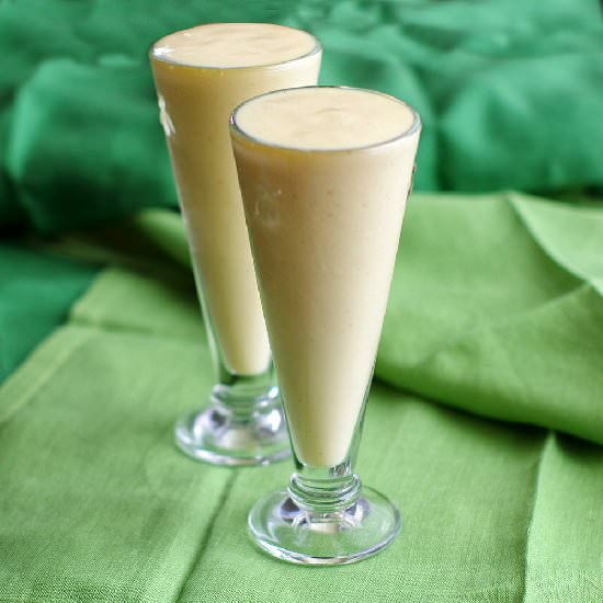 Mango Lassi Smoothie