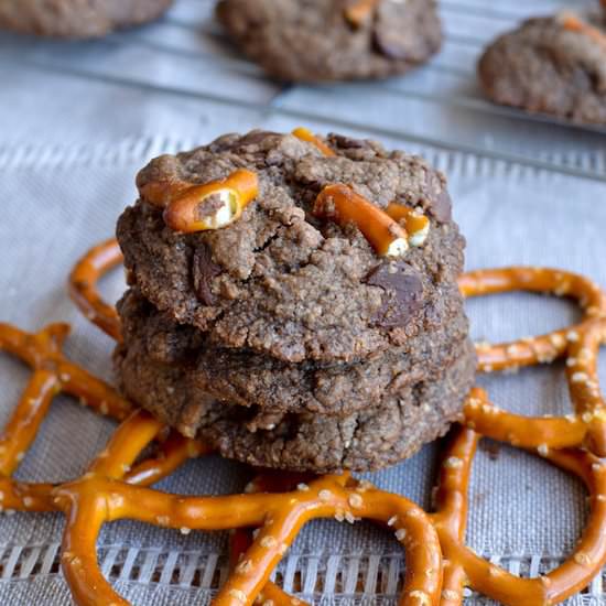 Chocolate Pretzel Cookies