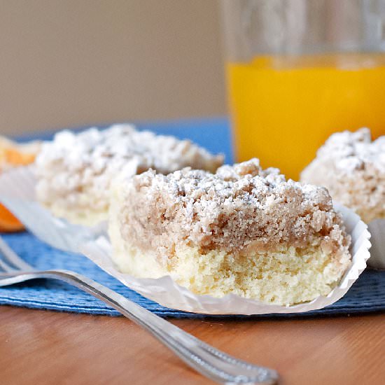 New York Style Crumb Cake