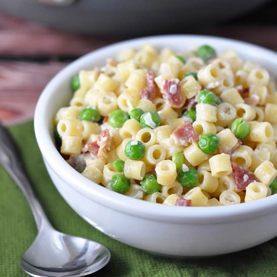 Creamy Pasta with Bacon and Peas