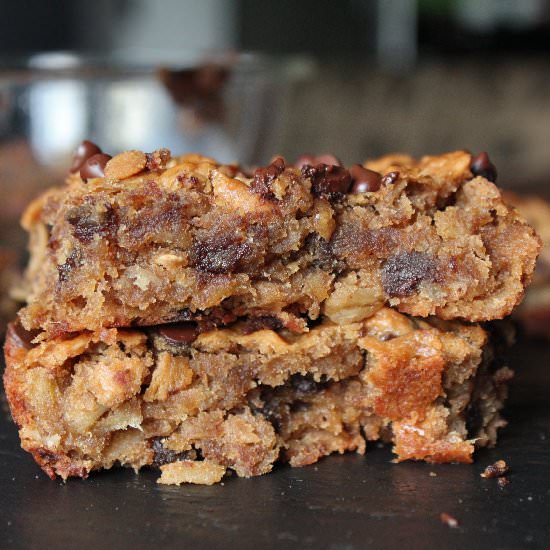 PB Chocolate Chip Oat Bars