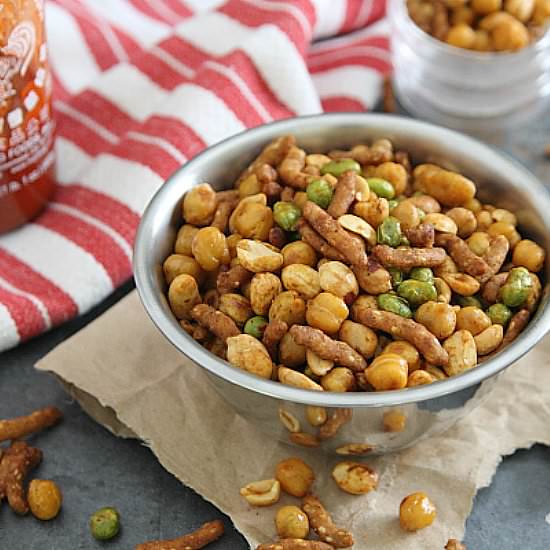 Sriracha Snack Mix