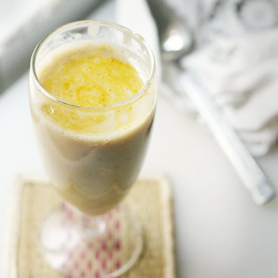 Sunny Spiced Banana Smoothie