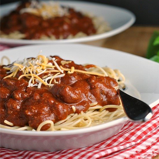 Crock Pot Cincinnati-Style Chili