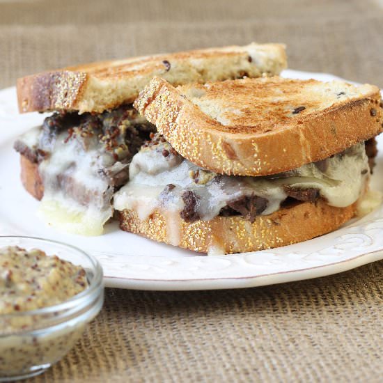 Roast Beef Swiss Melt