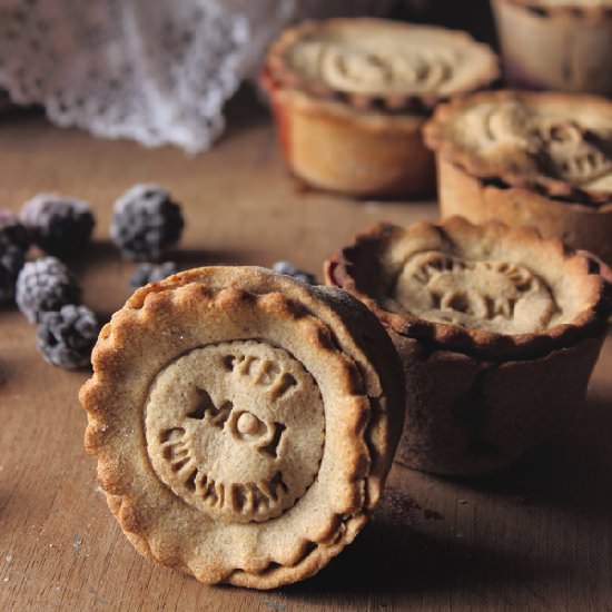 Buckwheat Mini Pies with Blackberry