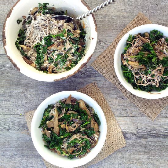 Creamy Kale & Mushroom Soba Noodles