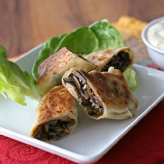 Mushroom Egg Rolls & Ginger Sauce
