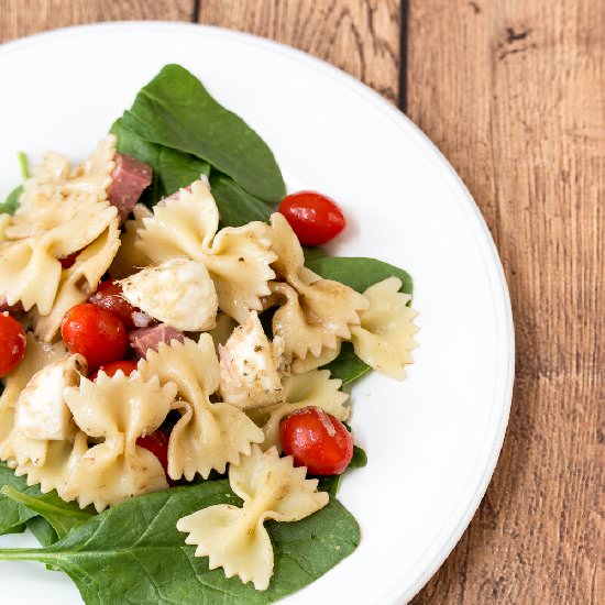 Artichoke Pesto Pasta Salad