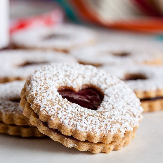 Linzer Cookies
