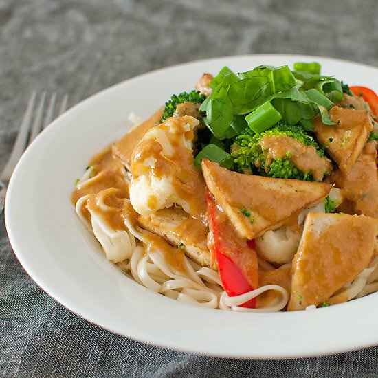 Tofu with Thai Peanut Sauce