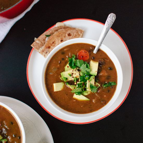 Spicy Vegan Black Bean Soup