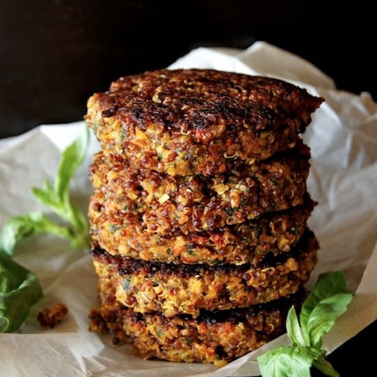 Red Quinoa Almond-Tomato Burgers