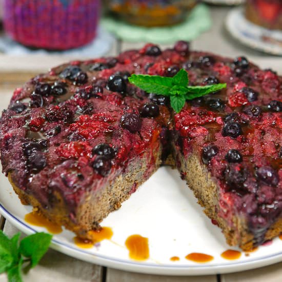 Upside Down Berry Cake