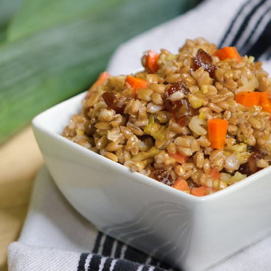 Farro, Dates & Roasted Carrot Salad