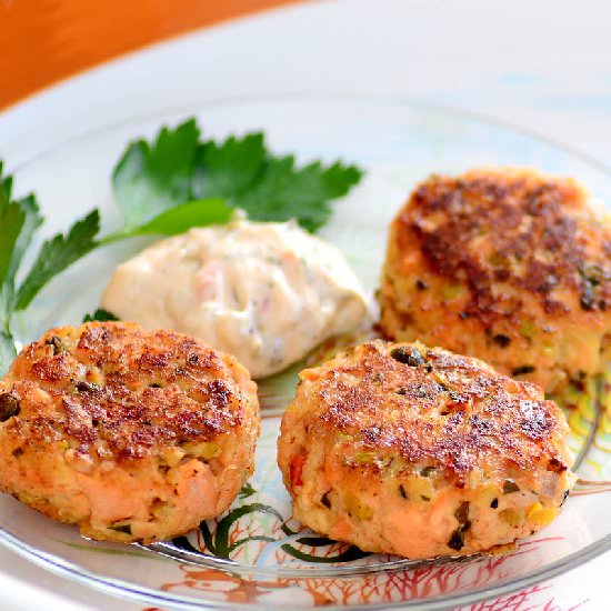 Salmon Cakes