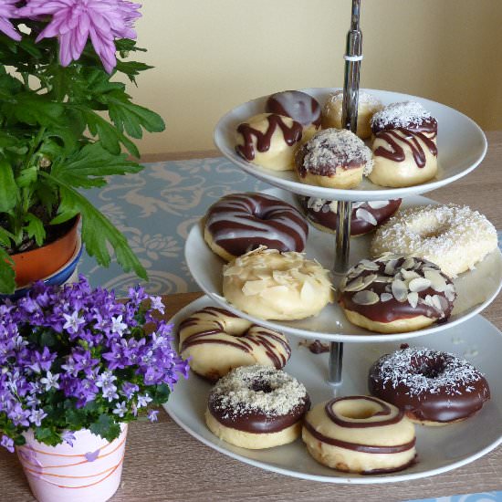 Baked Doughnuts without Using Dough