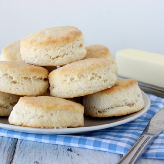 Homemade Buttermilk Biscuits