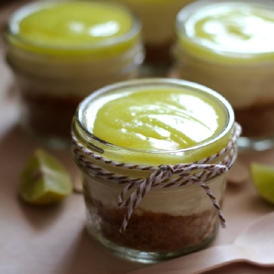 Mason Jar Cheesecakes