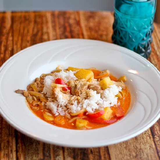 Pineapple Red Curry w/ Chicken