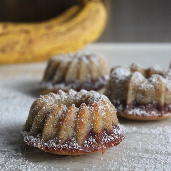 Banana & Nutella Mini Bundt Cake