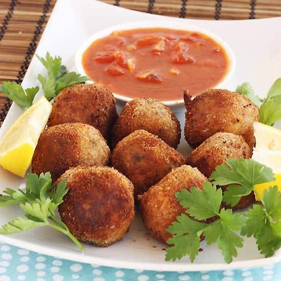 Arancini with marinara sauce