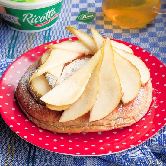 Vanilla Rye Omelette with ricotta