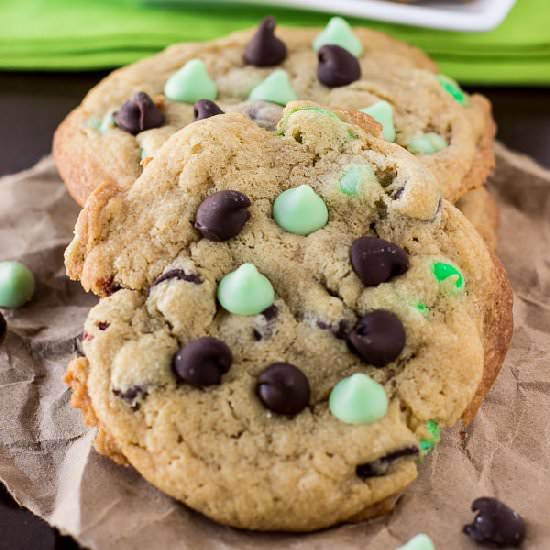 Mint Chocolate Chip Cookies