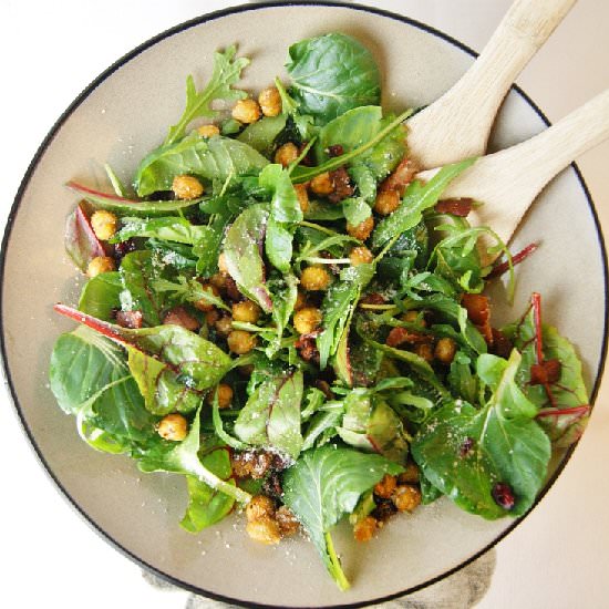 Salad with Spicy Chickpea
