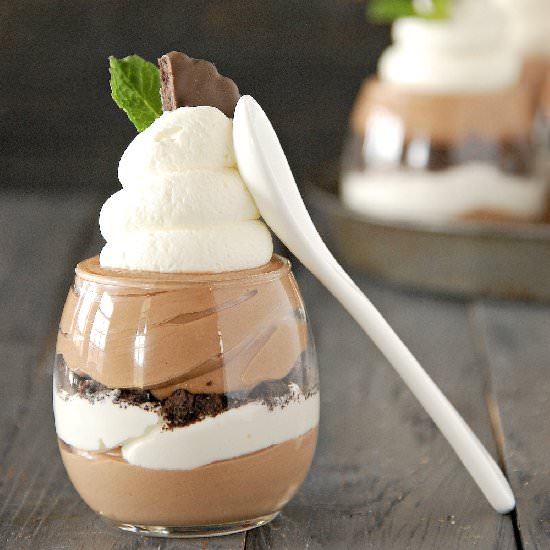 Mint Chocolate Mousse Parfaits