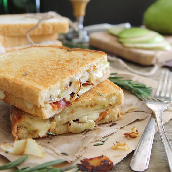 Pear, Bacon & Brie Grilled Cheese