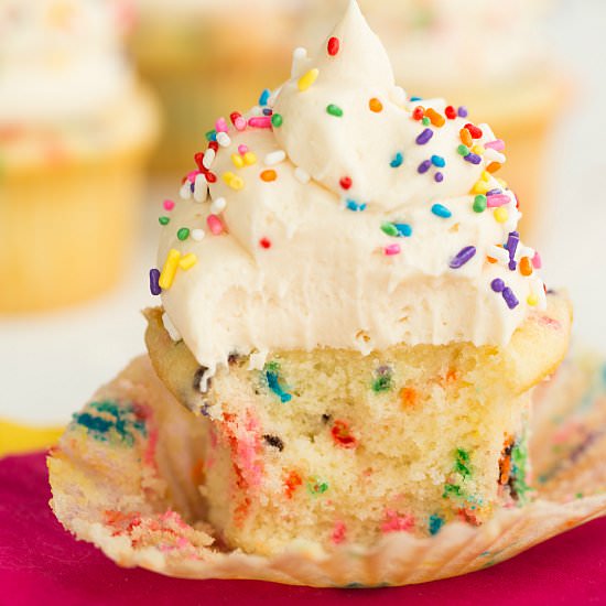 Homemade Funfetti Cupcakes