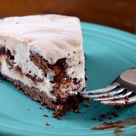 Thin Mint Ice Cream Pie
