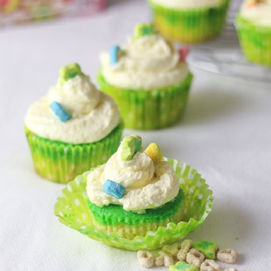 Lucky Charms Cupcakes