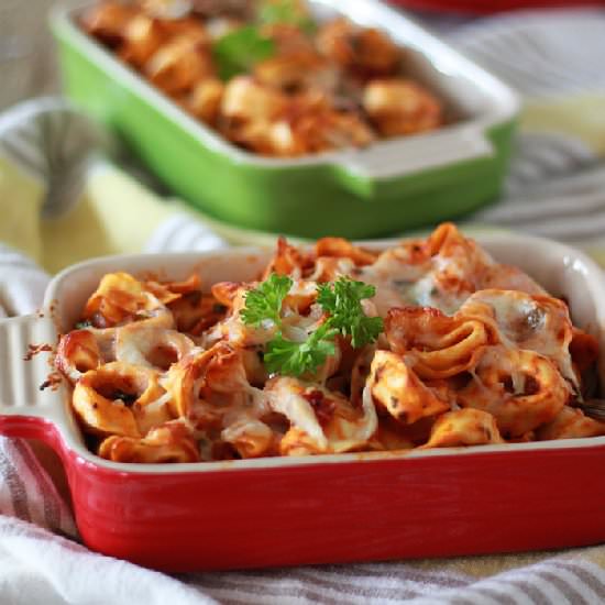 Cheesy Baked Tortellini
