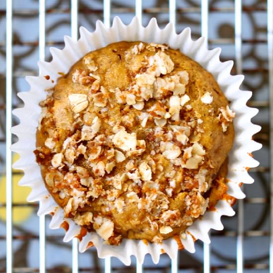 Vegan Apple Streusel Muffins