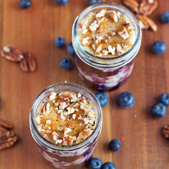 Blueberry Pie Oatmeal Parfaits
