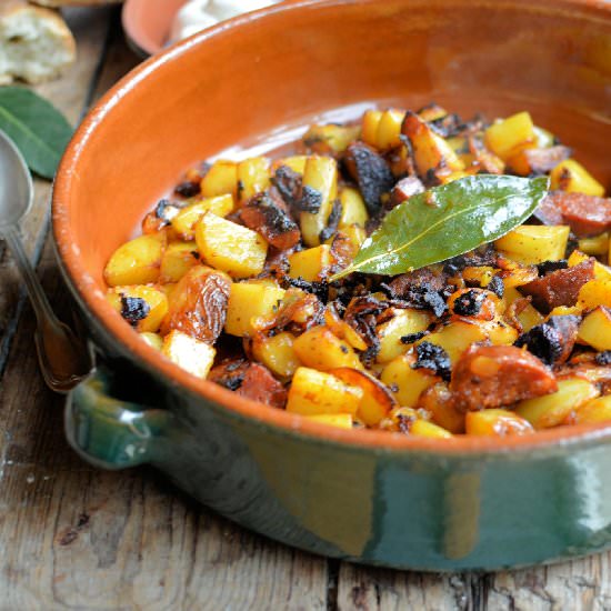 Patatas a la Riojana