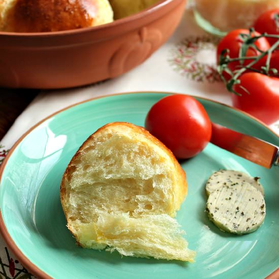 Parmesan Dinner Rolls