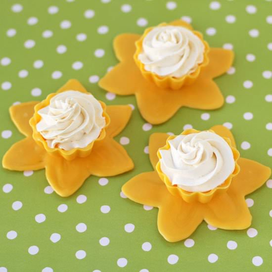 Daffodil Candy Cups