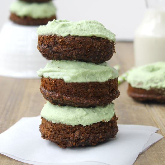 Paleo Peppermint Donuts