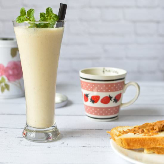 Coconut-doodledoo Sunrise Smoothie