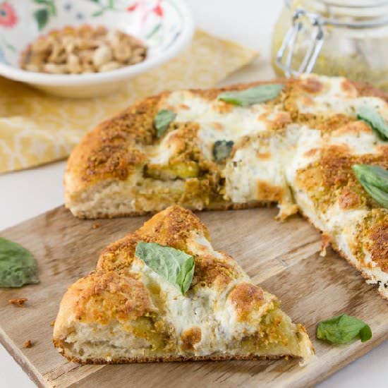Pistachio pesto pizza