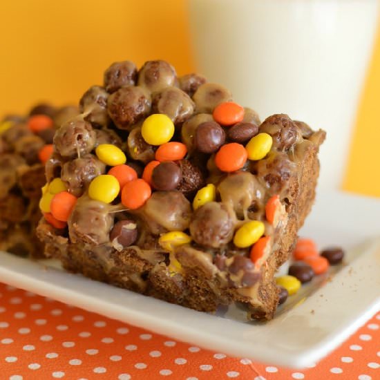 Reese’s Pieces Cocoa Puff Bars