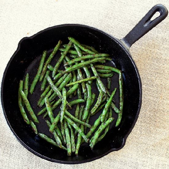 Blackened Green Beans