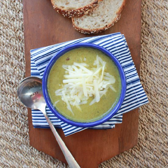 Healthy Broccoli Cheddar Soup