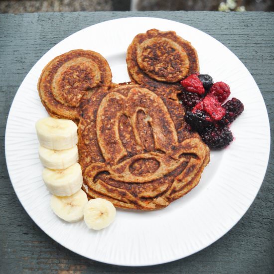 Paleo Banana Pancakes
