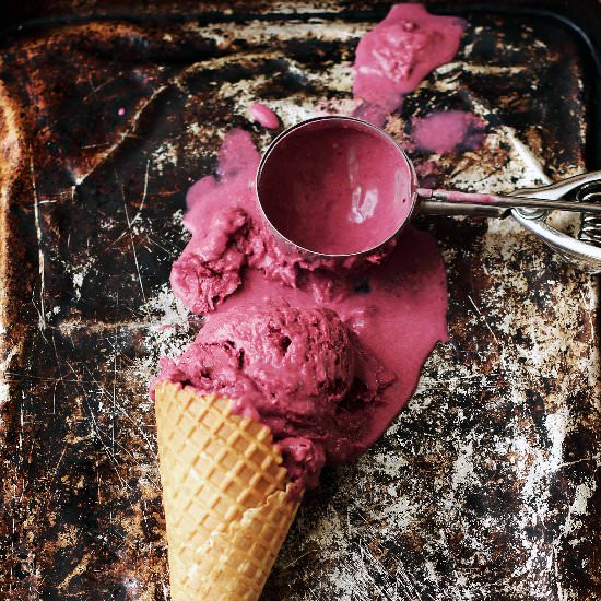Wild Blackberry Ice Cream