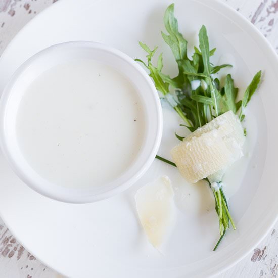 Buttermilk horseradish dressing